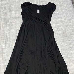 Mid-calf women’s black dress L